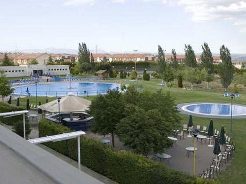 Cortes De Leon Facilities photo